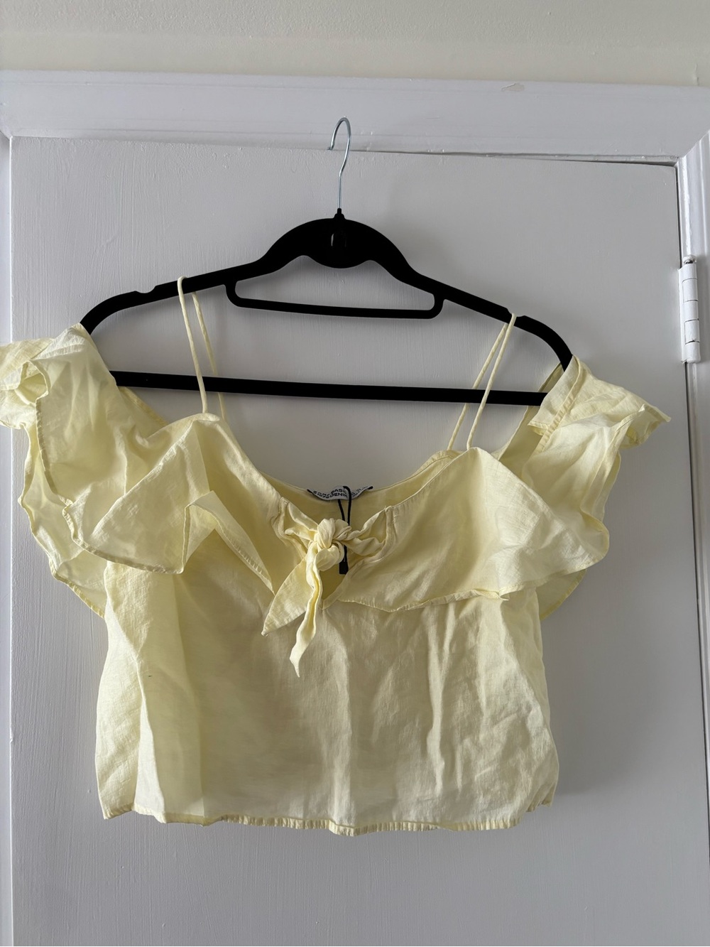 Zara Butter Yellow Ruffle Tie-Front Crop Top - Women's